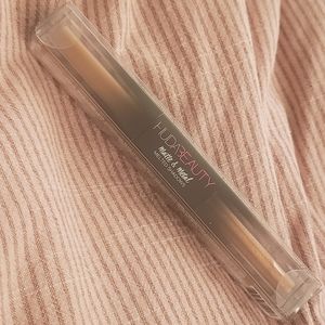 HUDA BEAUTY Matte and Metal Melted Shadows